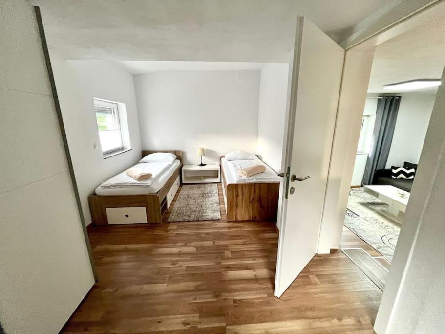 Ab Apartment Moderne Zweizimmerwohnung Villach Exterior foto